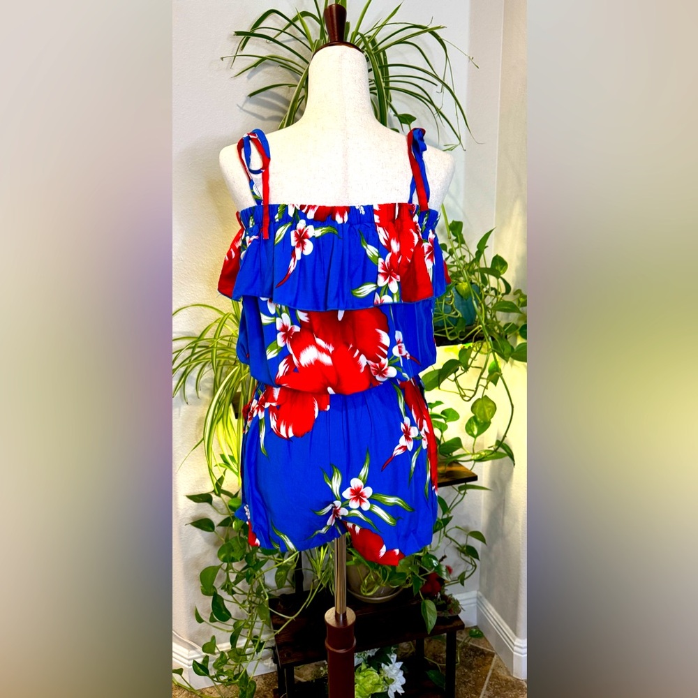 Red and Blue Floral Romper - Picture 2 of 8